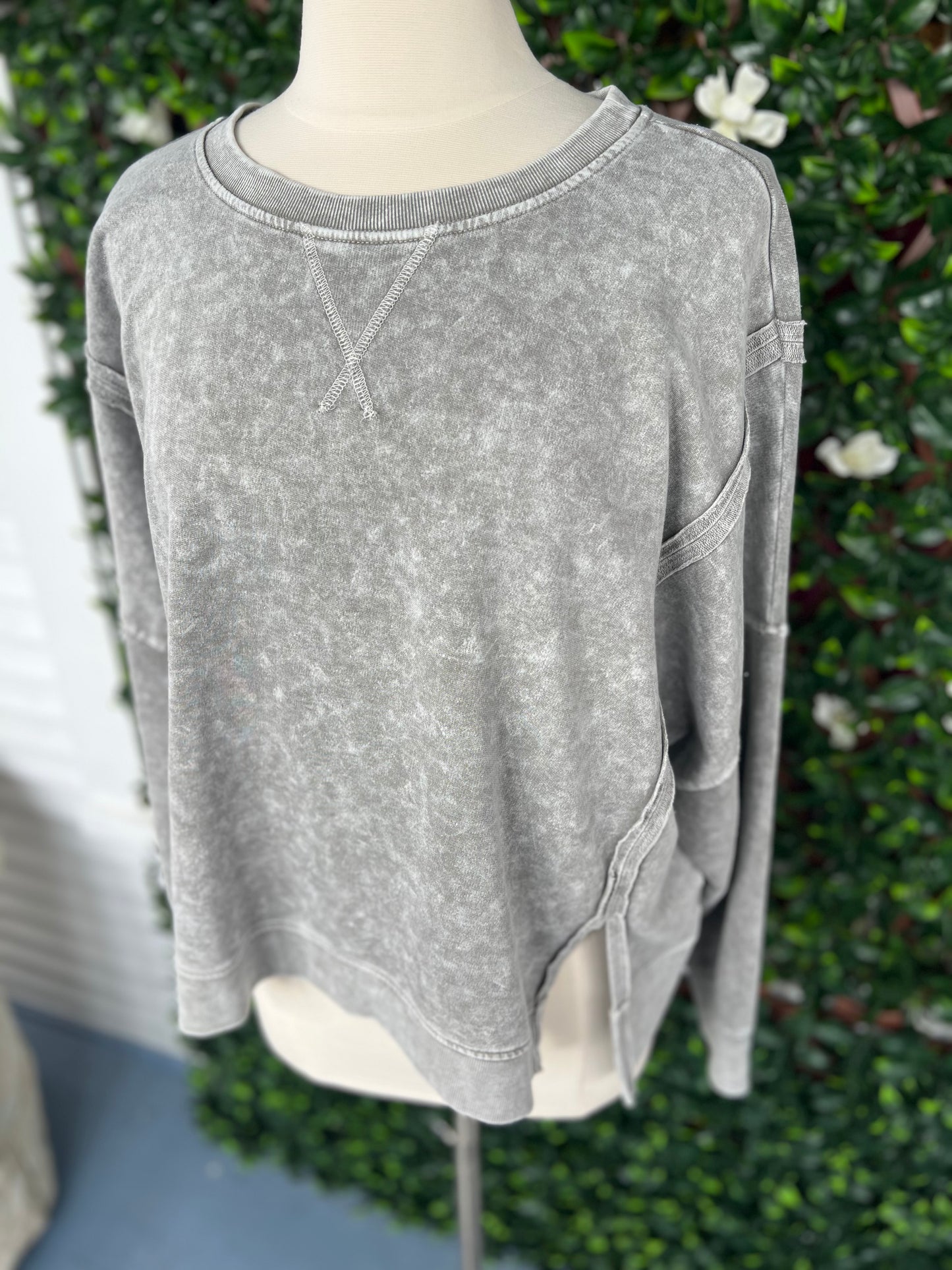 Mineral Wash Pullover