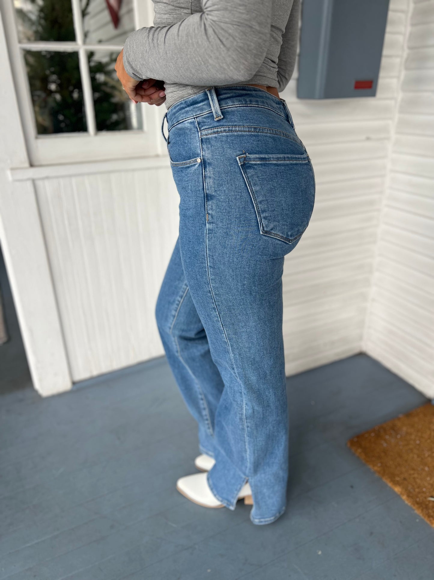 Mid Rise Cross Over Side Slit Straight Jeans