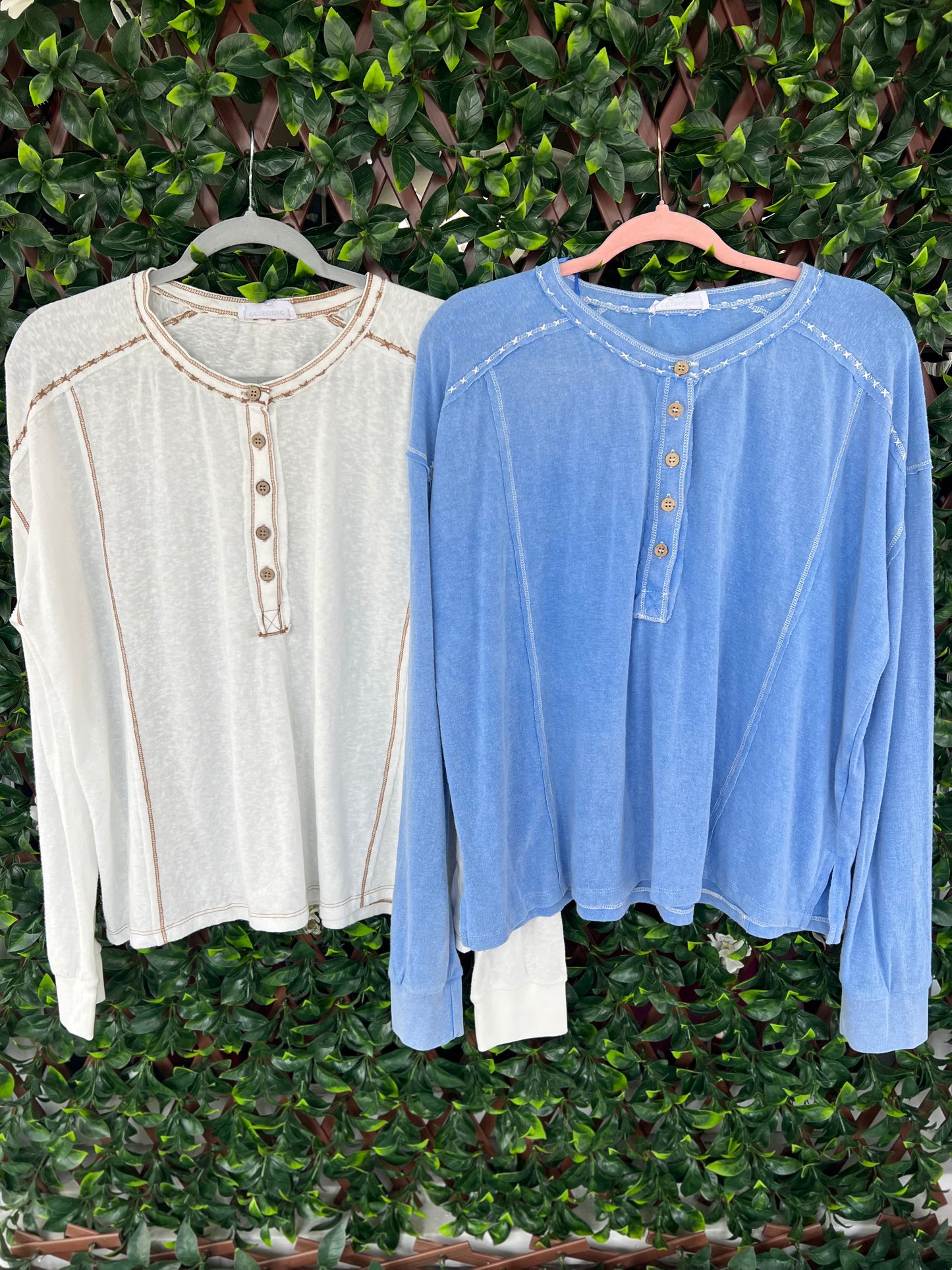 Contrast Exposed Topstitch LS Top
