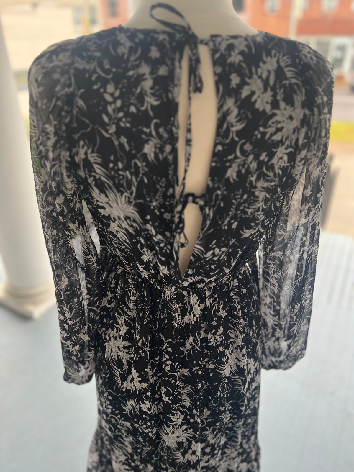 Black Floral LS Maxi Dress