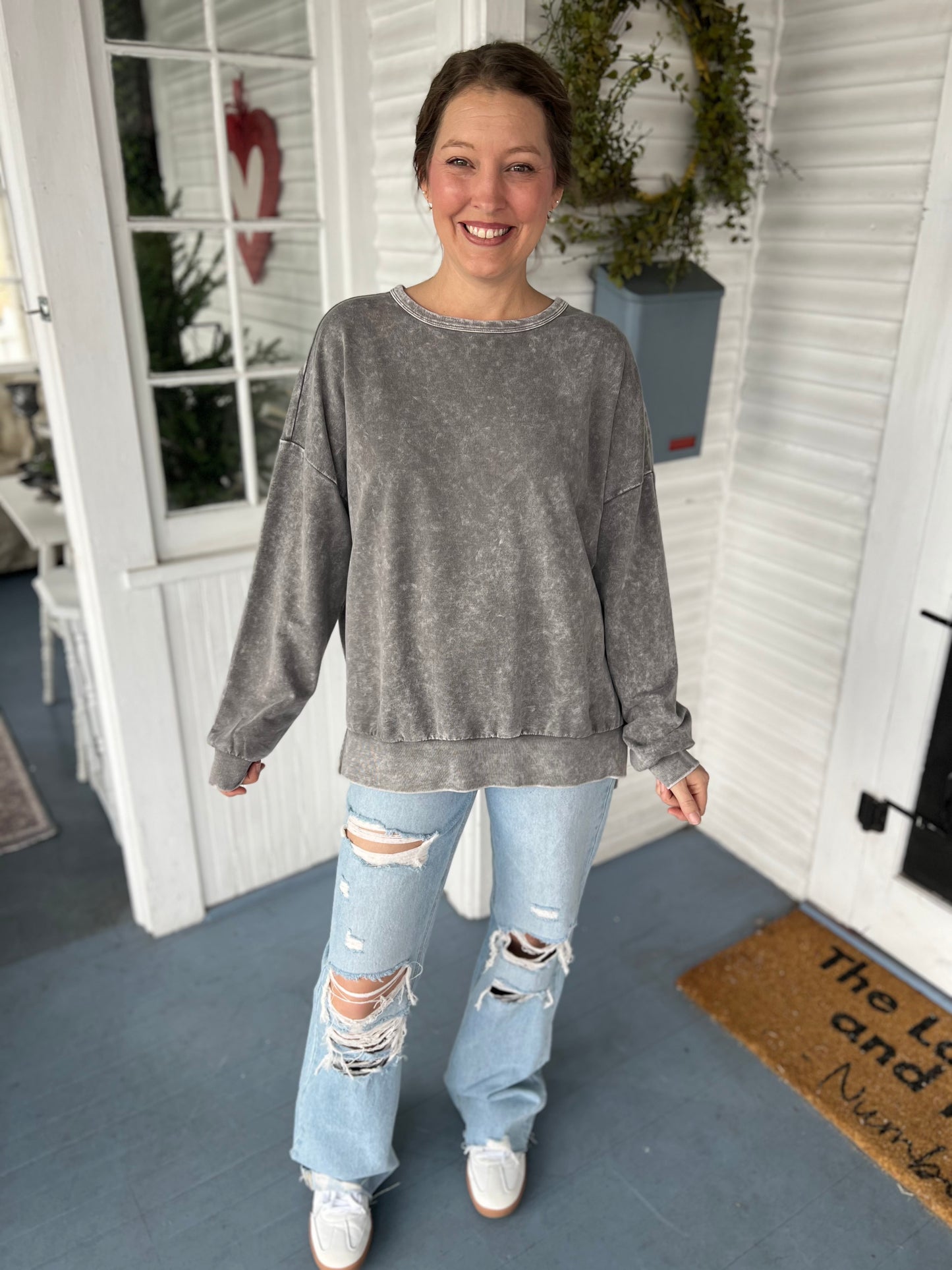 High Rise Distressed Jeans