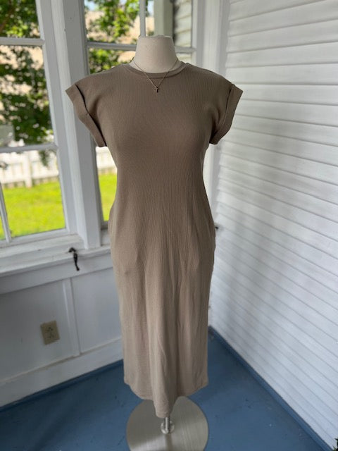 Short Sleeve Ribbed Casual Midi Dress