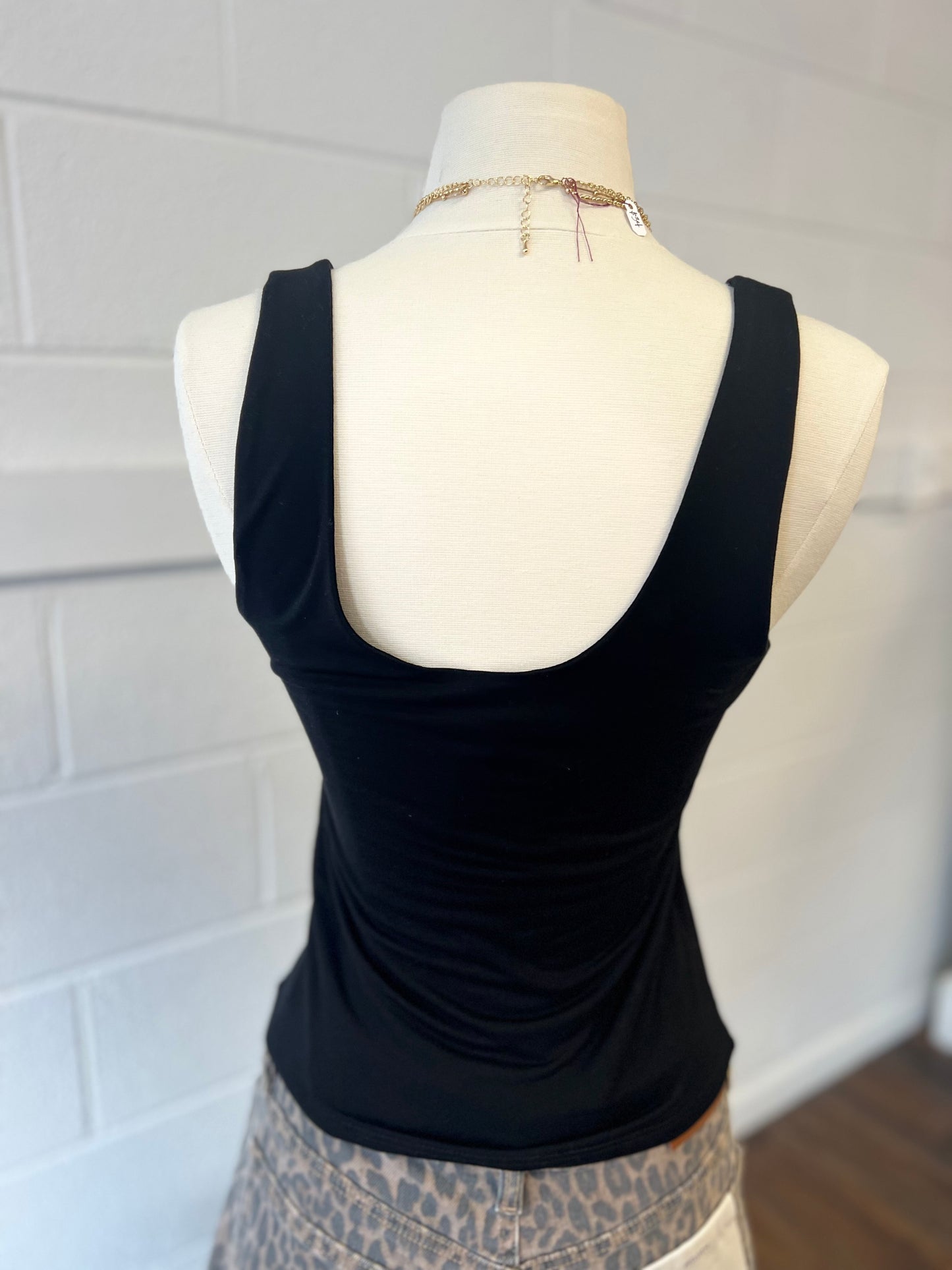 Scoop Neck Tank