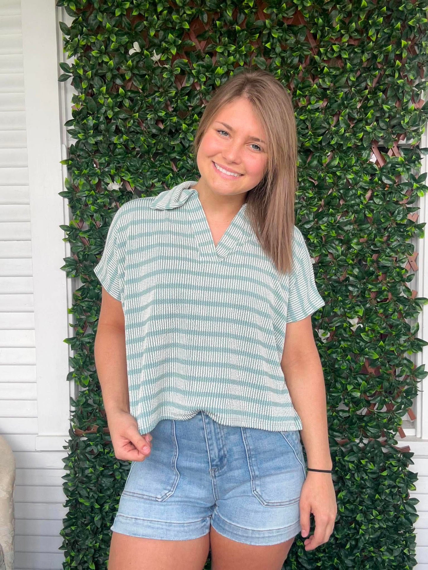 Raised Rib Striped Collared Top