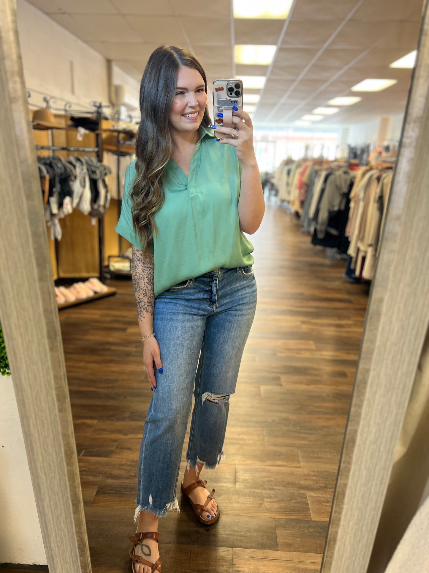 SS Collared Vneck Blouse