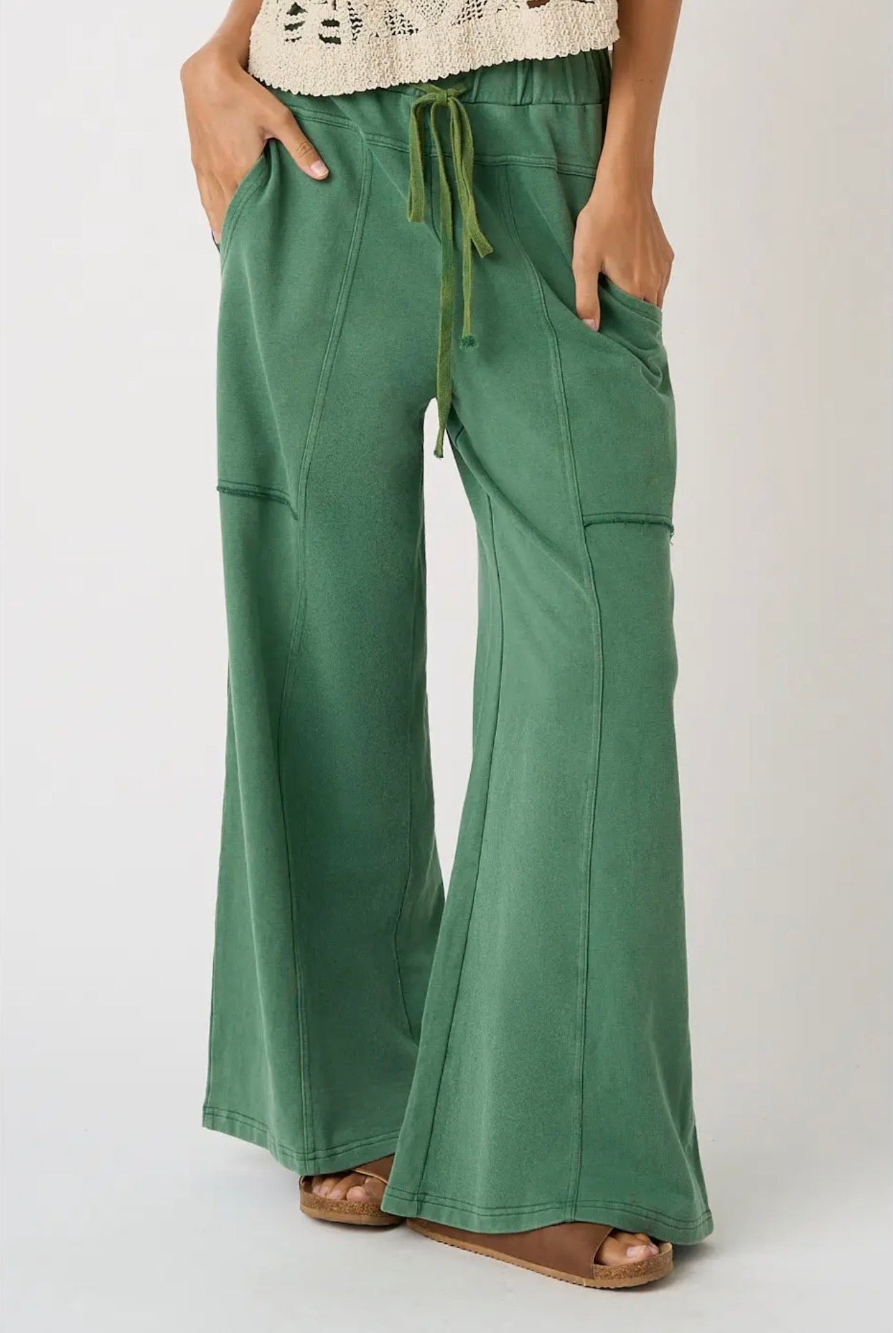 Exposed Seam Wide Leg Lounge Pant