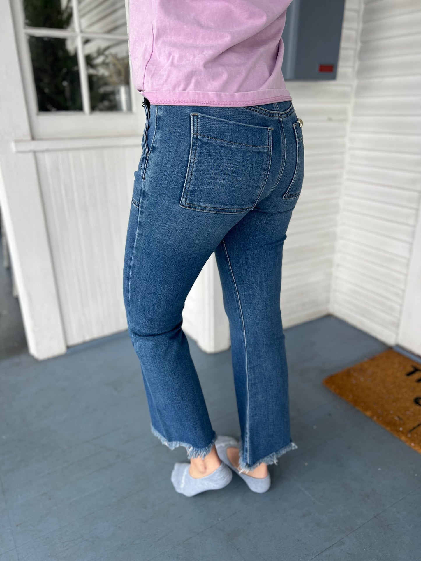 Mid Rise Cropped Flare