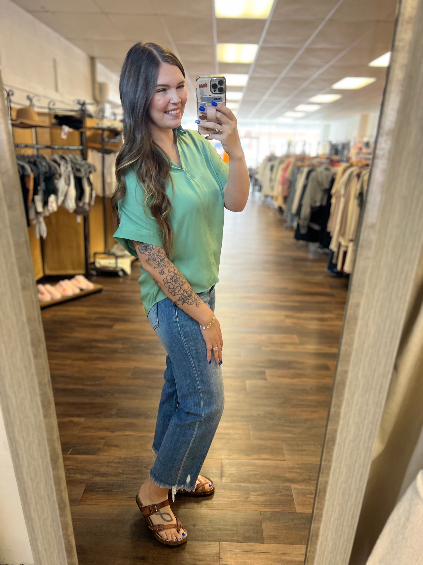 SS Collared Vneck Blouse