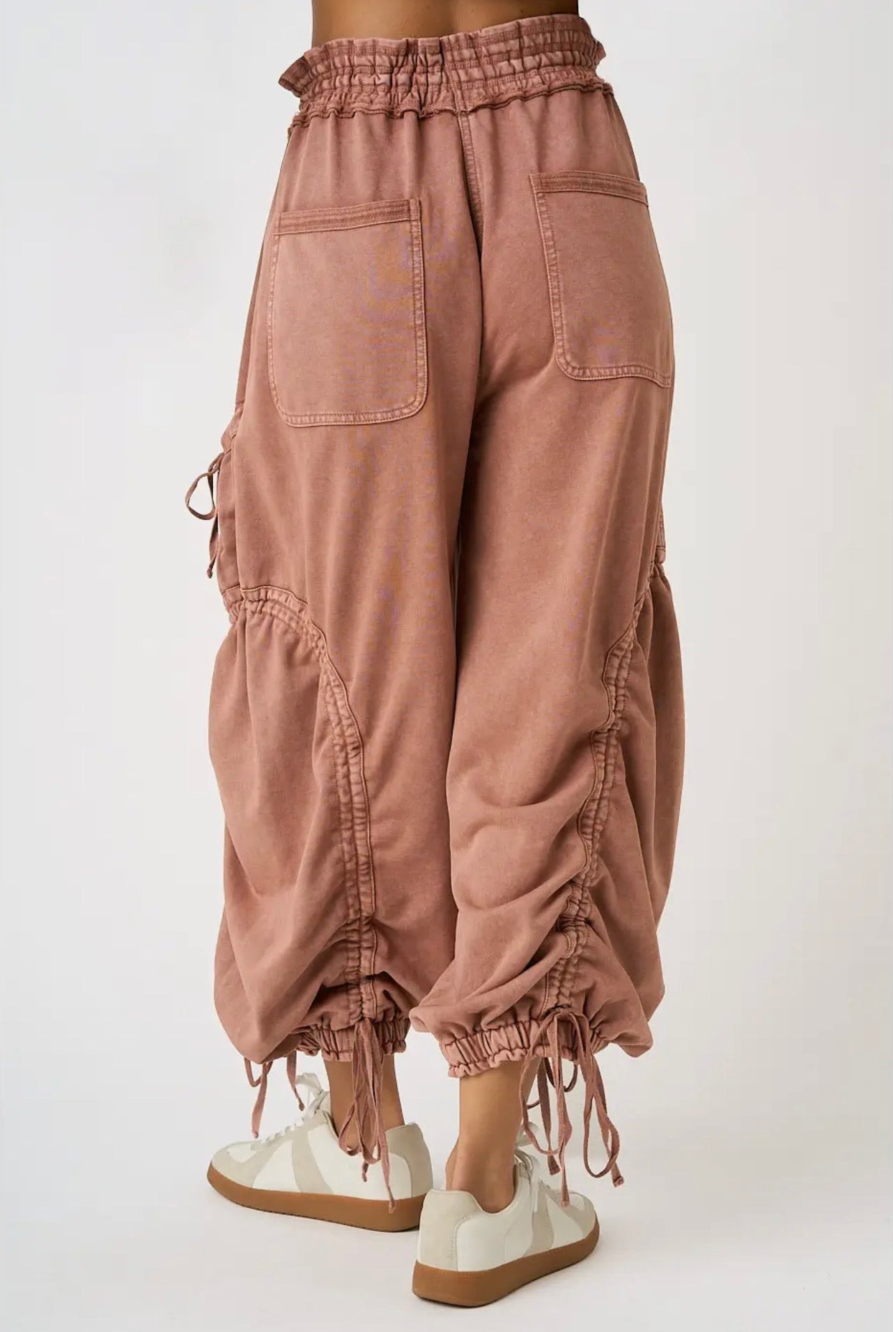 Mineral Washed Drop Pocket Balloon Pants