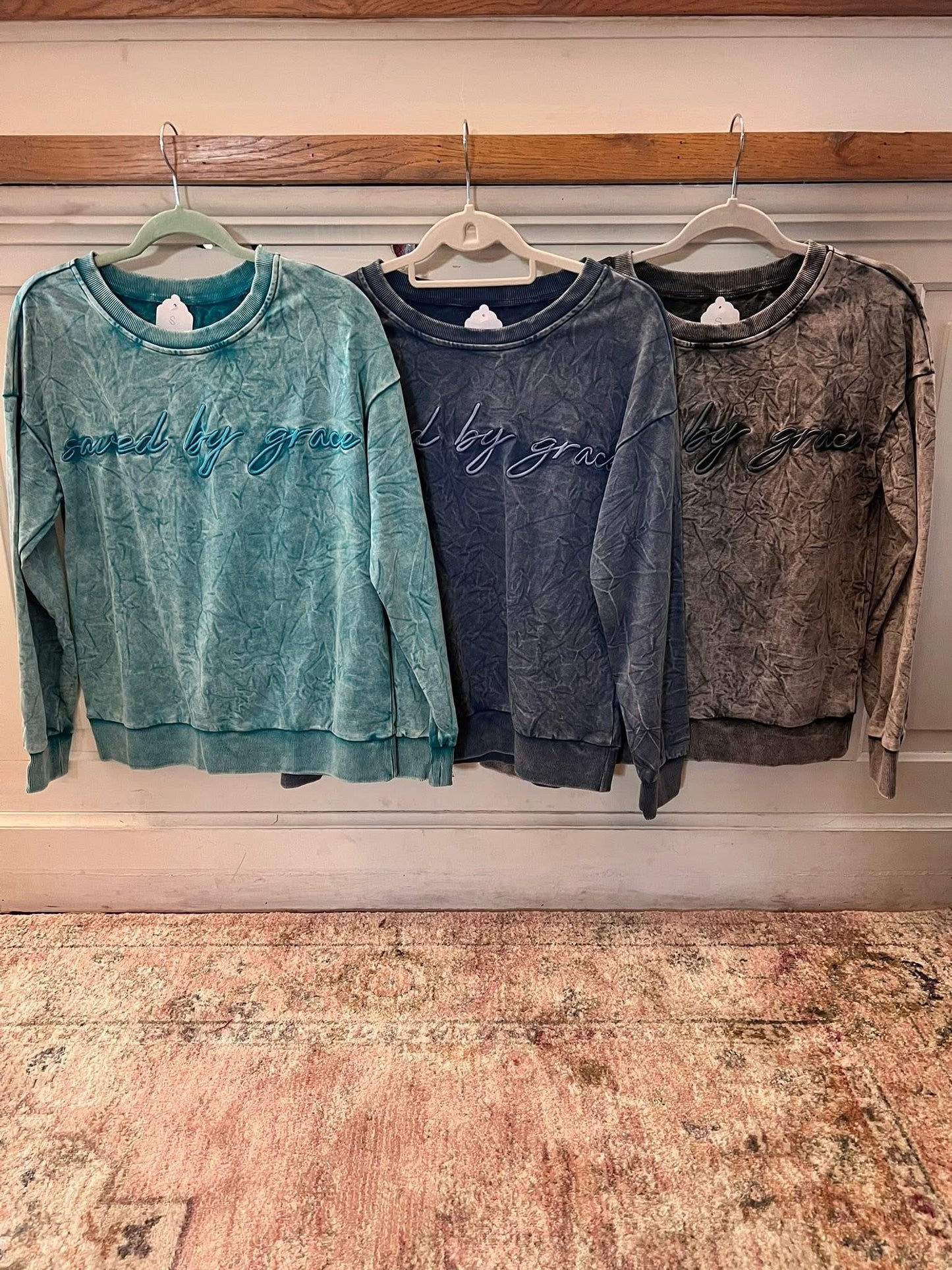 Embroidered ‘saved by grace’ Crewneck