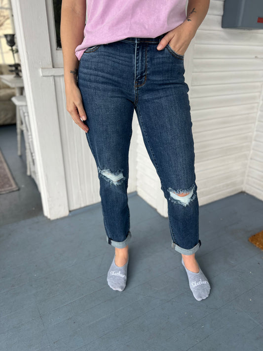 Mid Rise Slim Fit