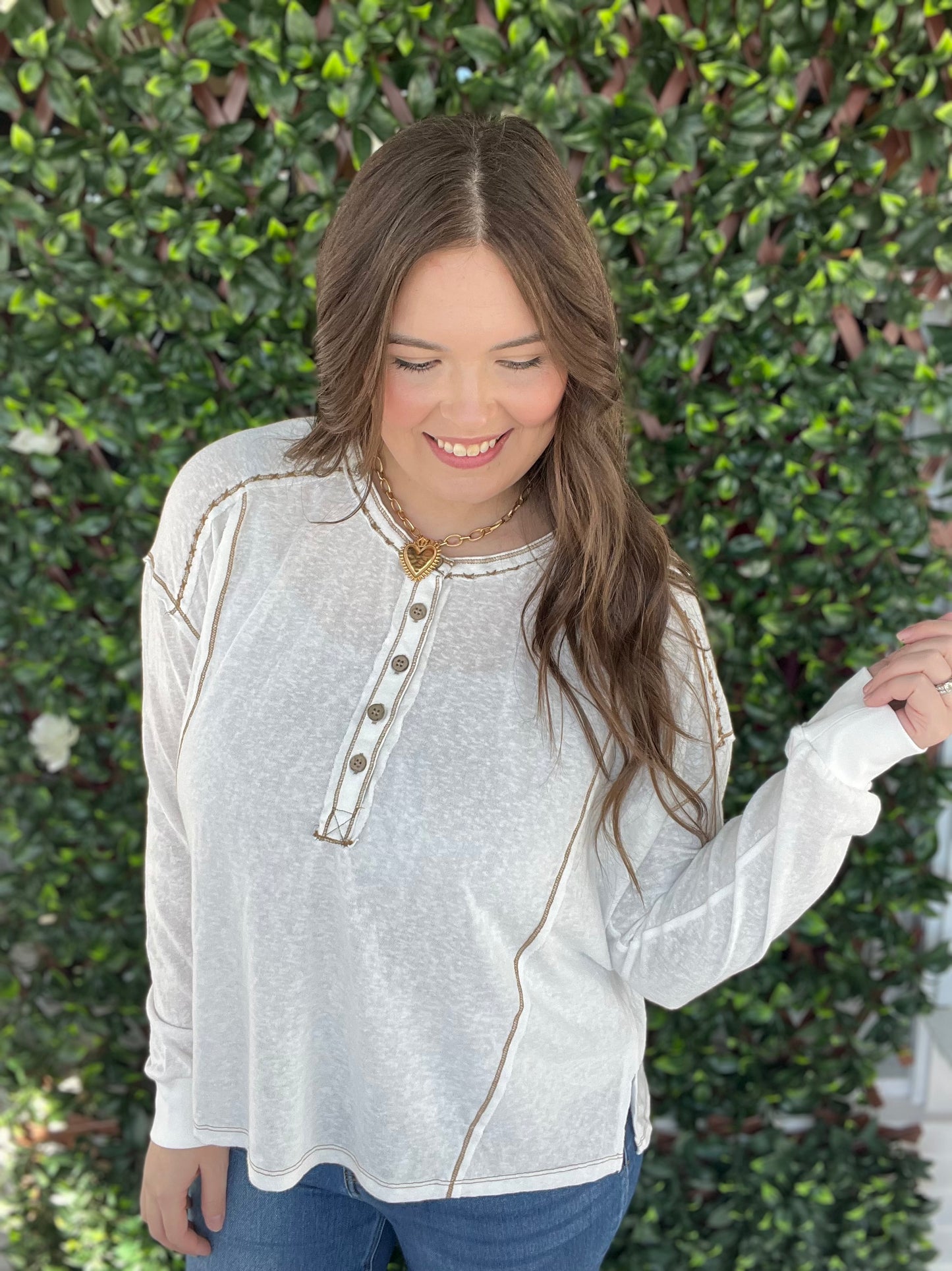 Contrast Exposed Topstitch LS Top