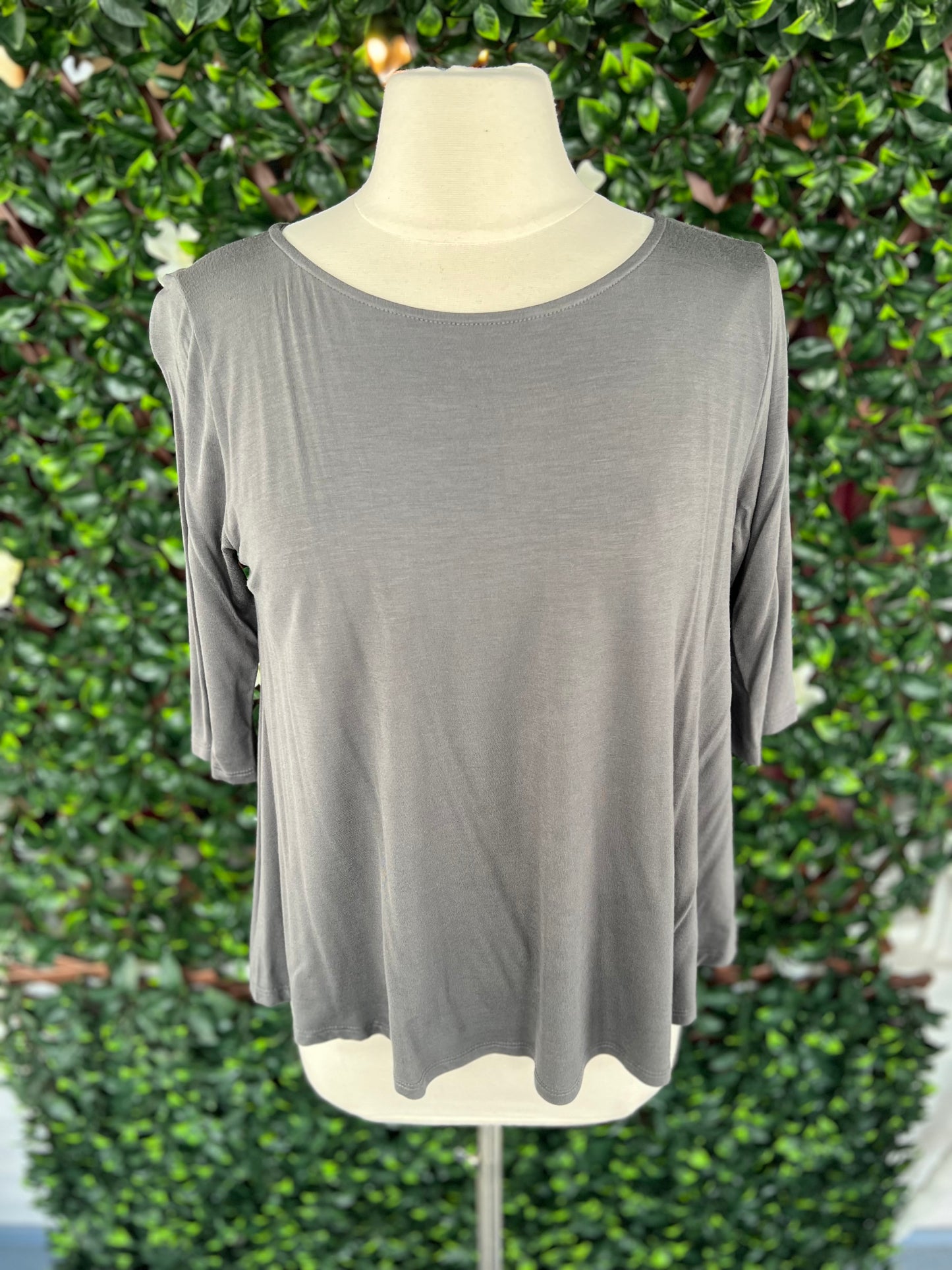 Gray Scoop Neck Quarter Sleeve Top