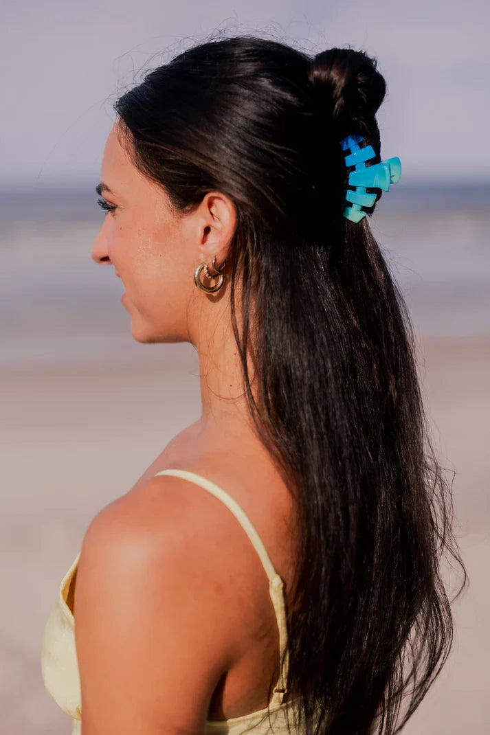 Classic Pool Side Hair Clip