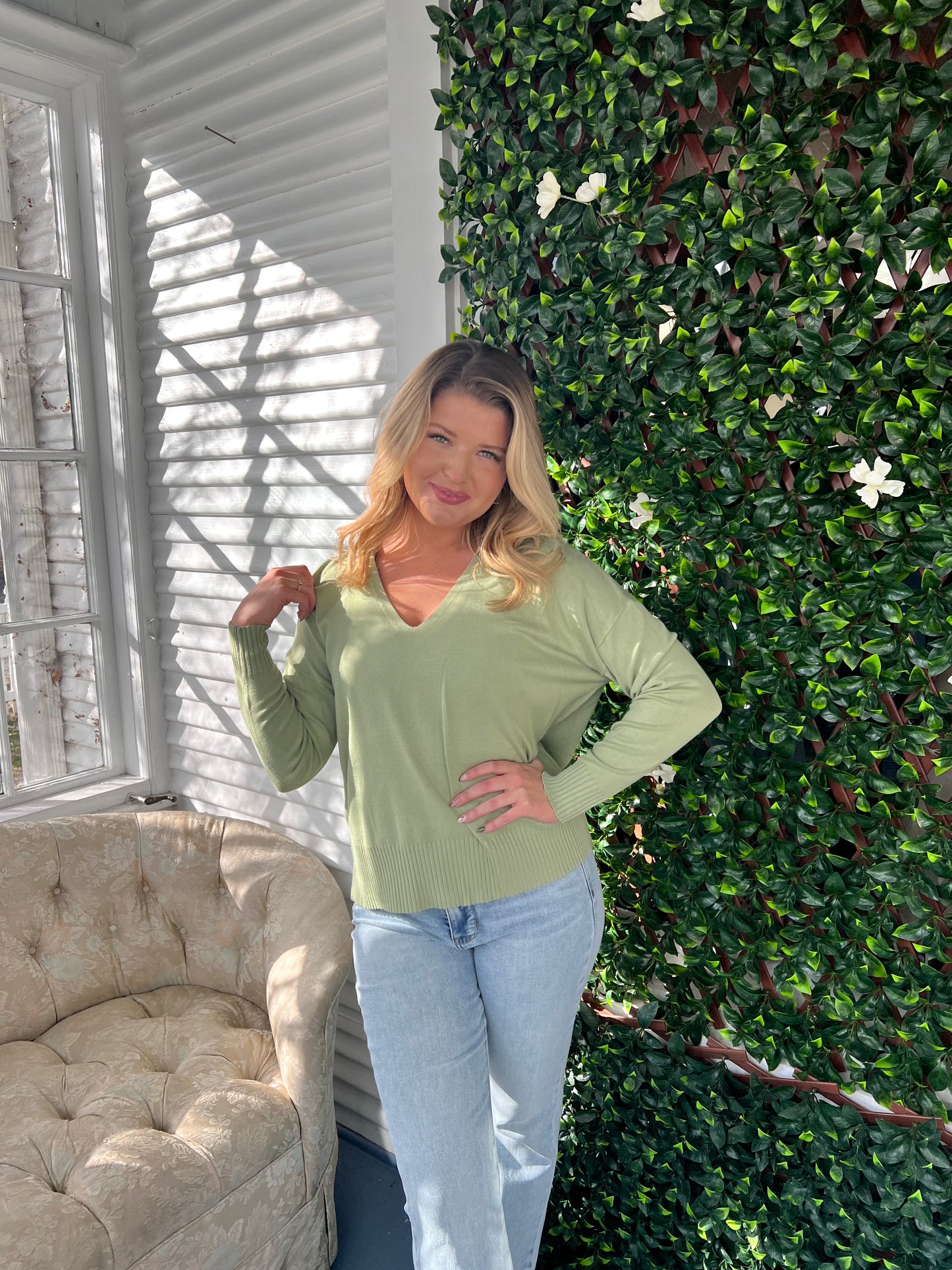 Vneck Top w/ Ribbed Detail