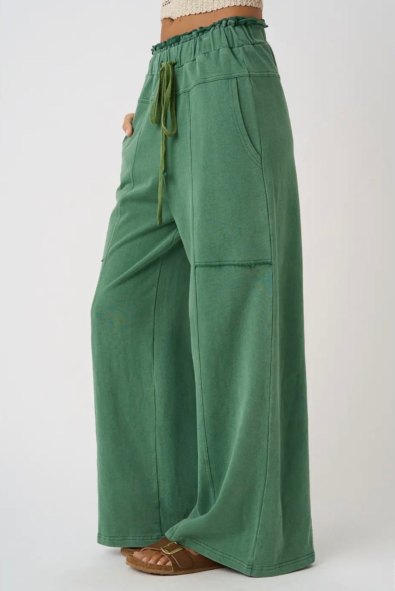 Exposed Seam Wide Leg Lounge Pant