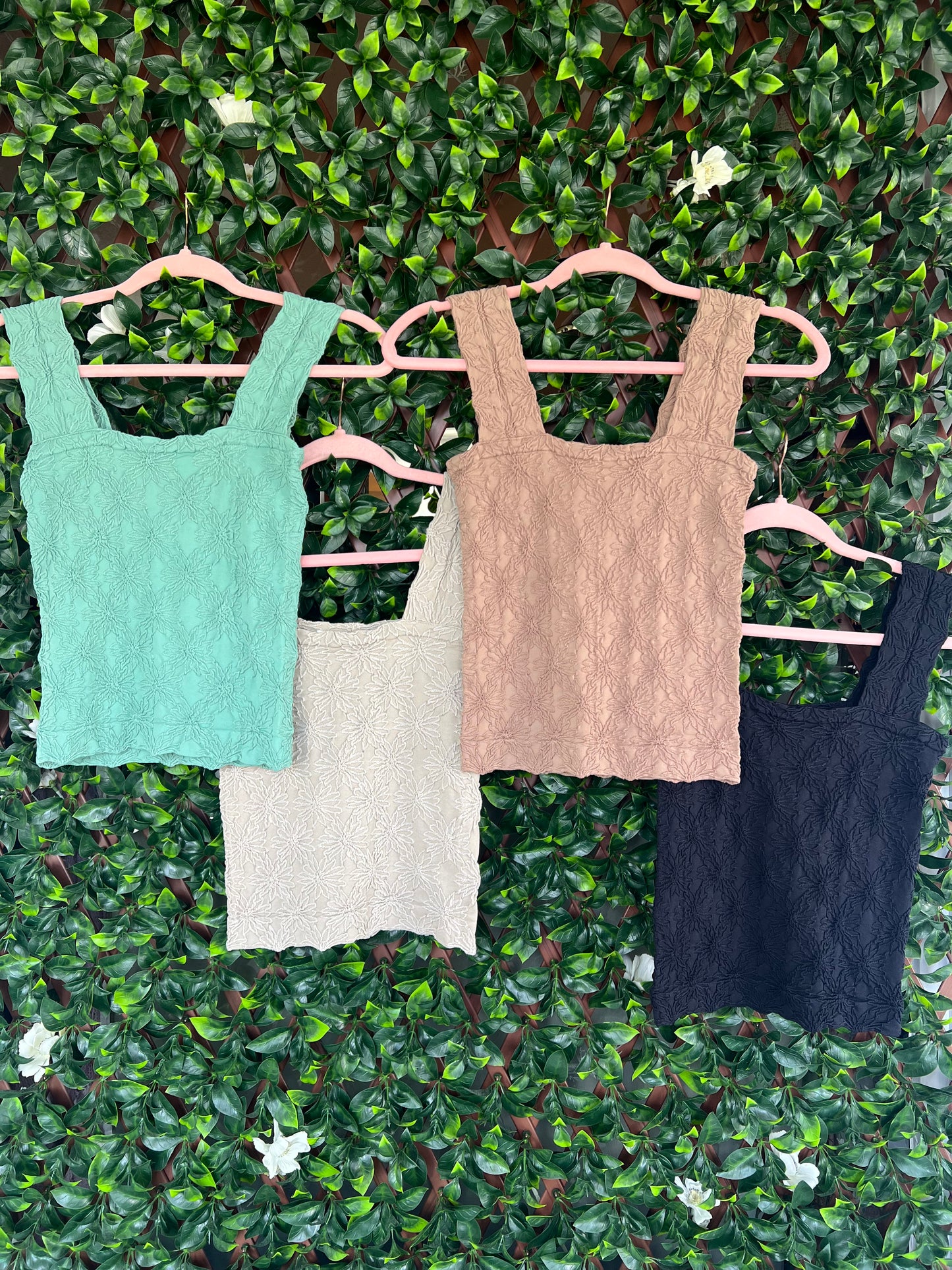 Floral Jacquard Seamless Tank