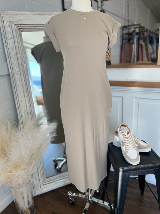 Short Sleeve Ribbed Casual Midi Dress