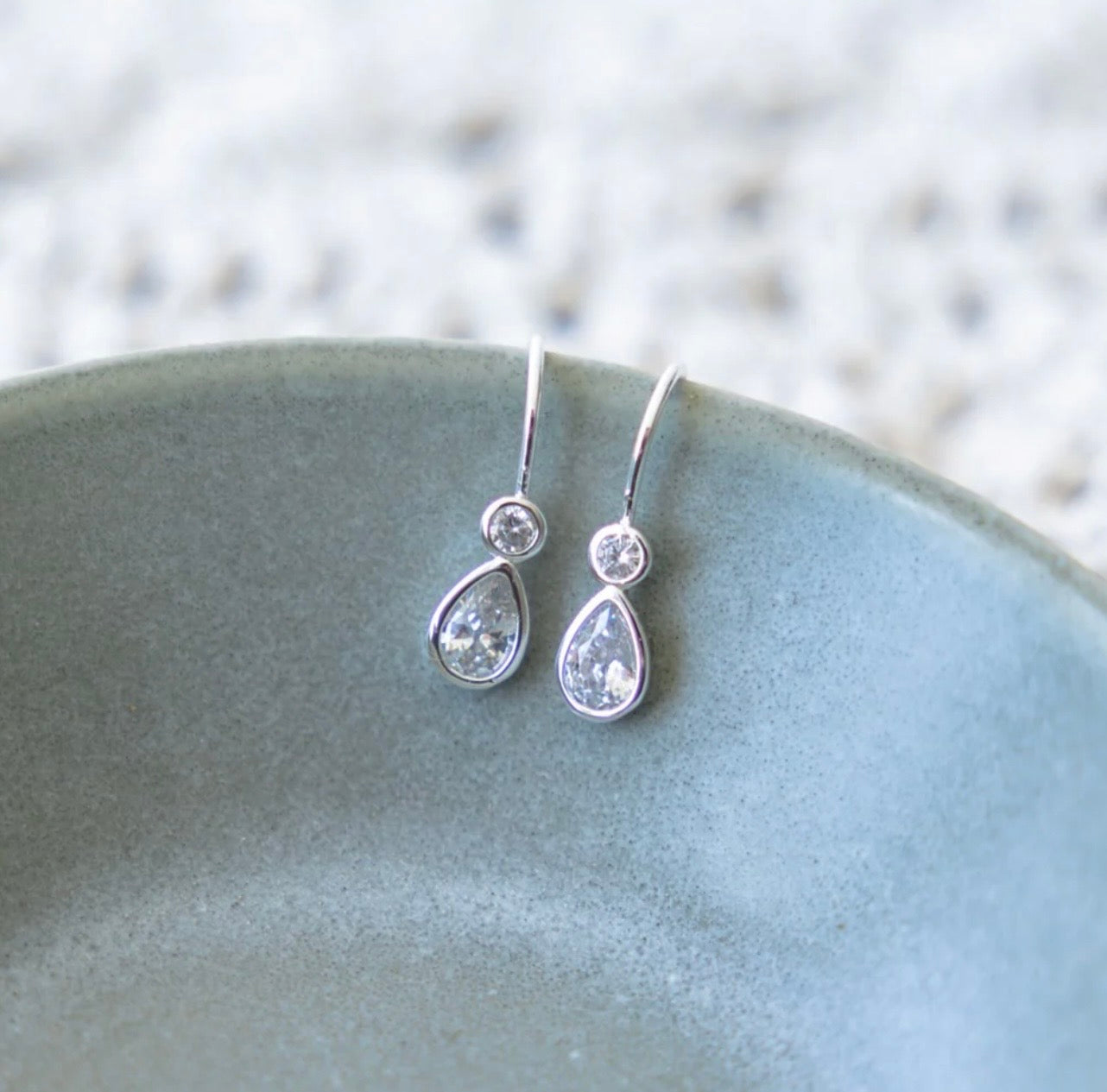 Aura Earrings