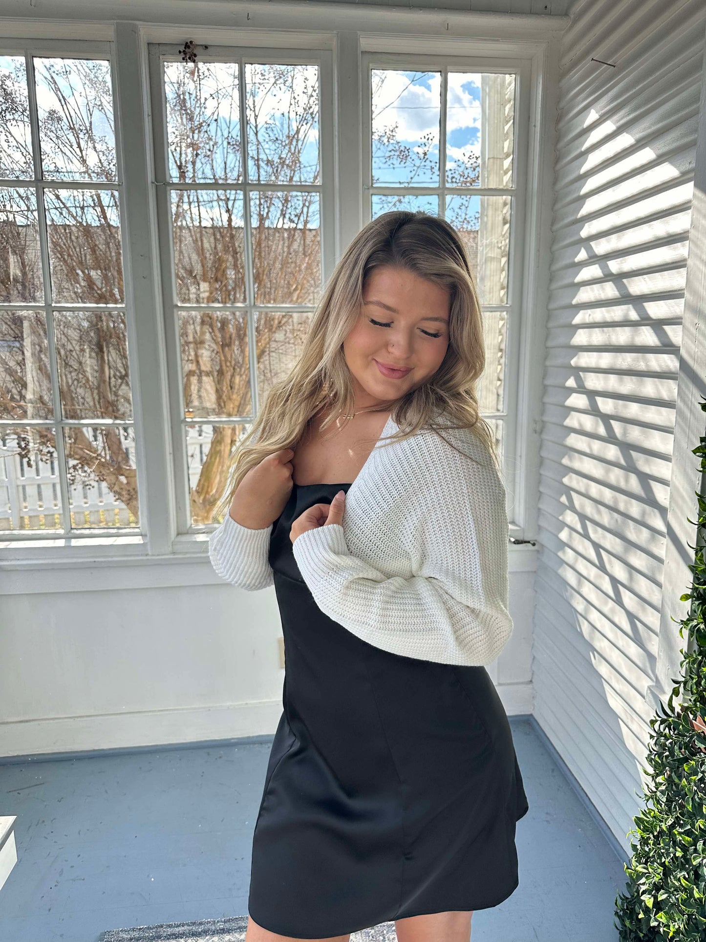Cropped Knit Cardigan