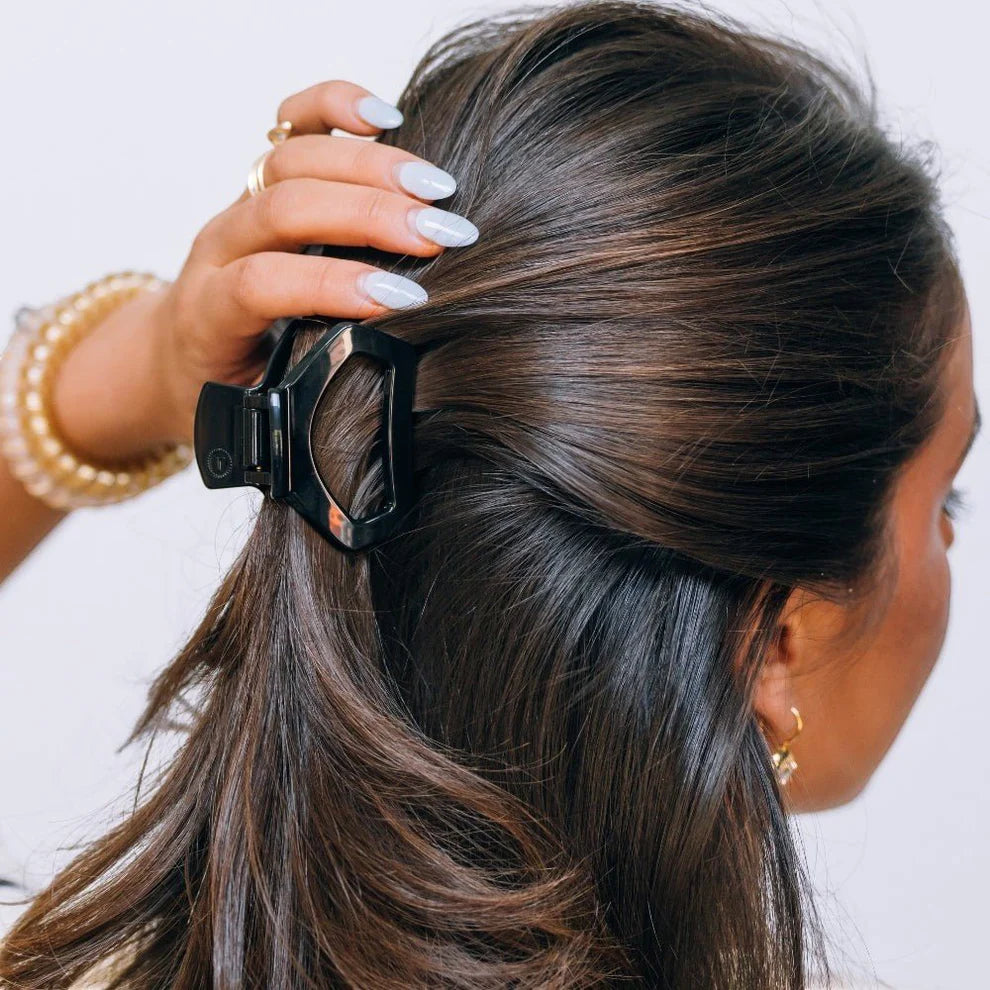 Open Jet Black Hair Clip