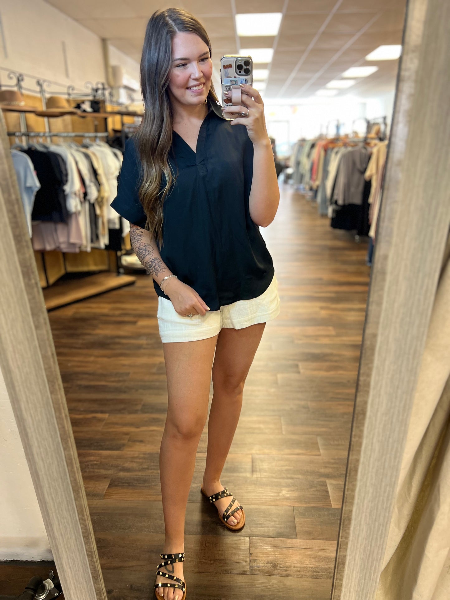 SS Collared Vneck Blouse
