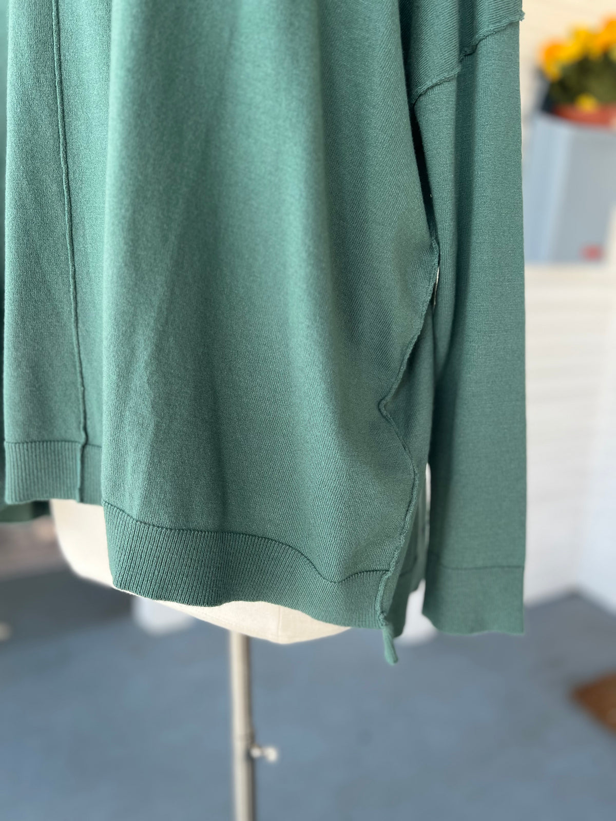 Lightweight LS Crew Sweater Top