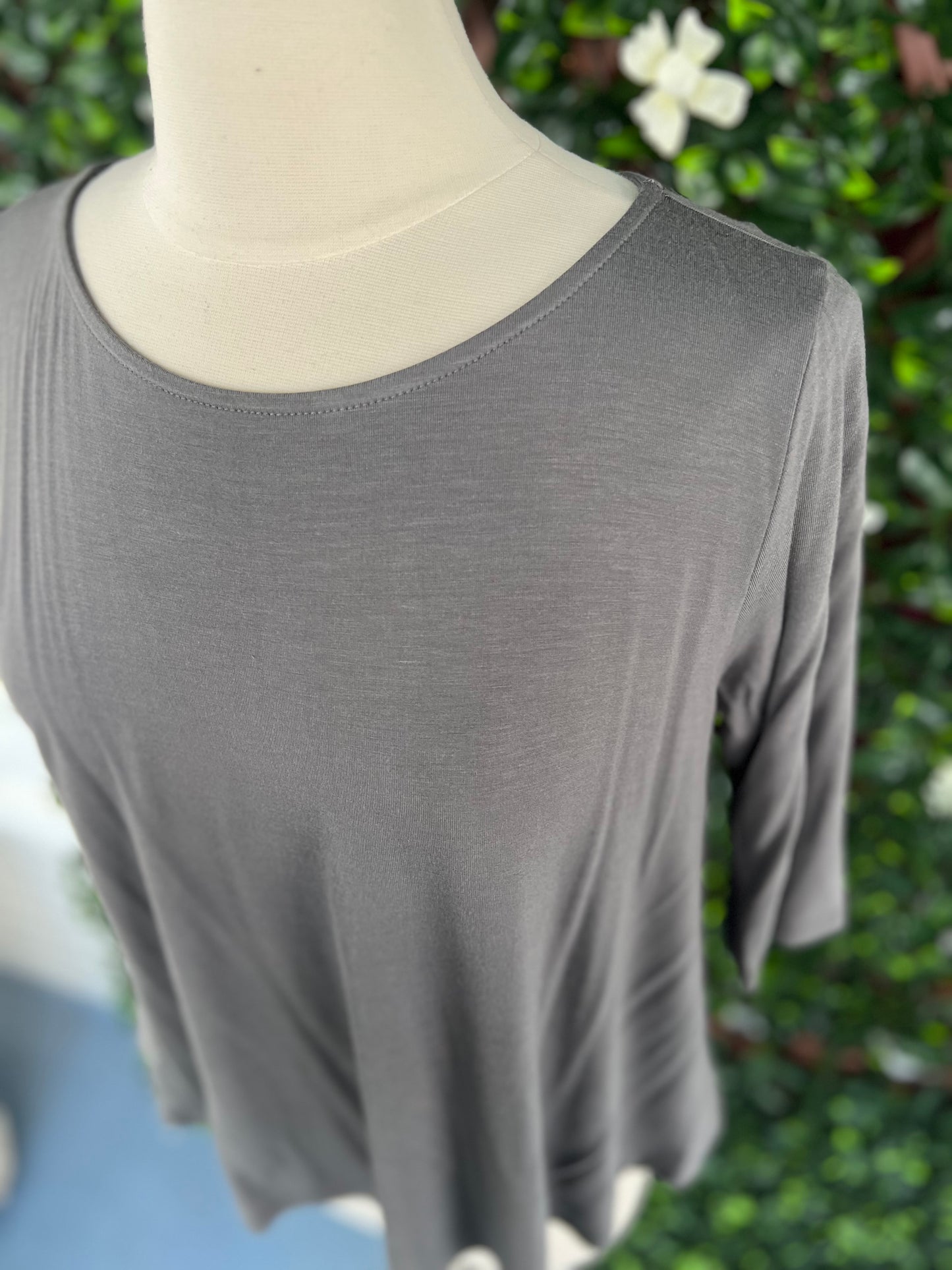 Gray Scoop Neck Quarter Sleeve Top