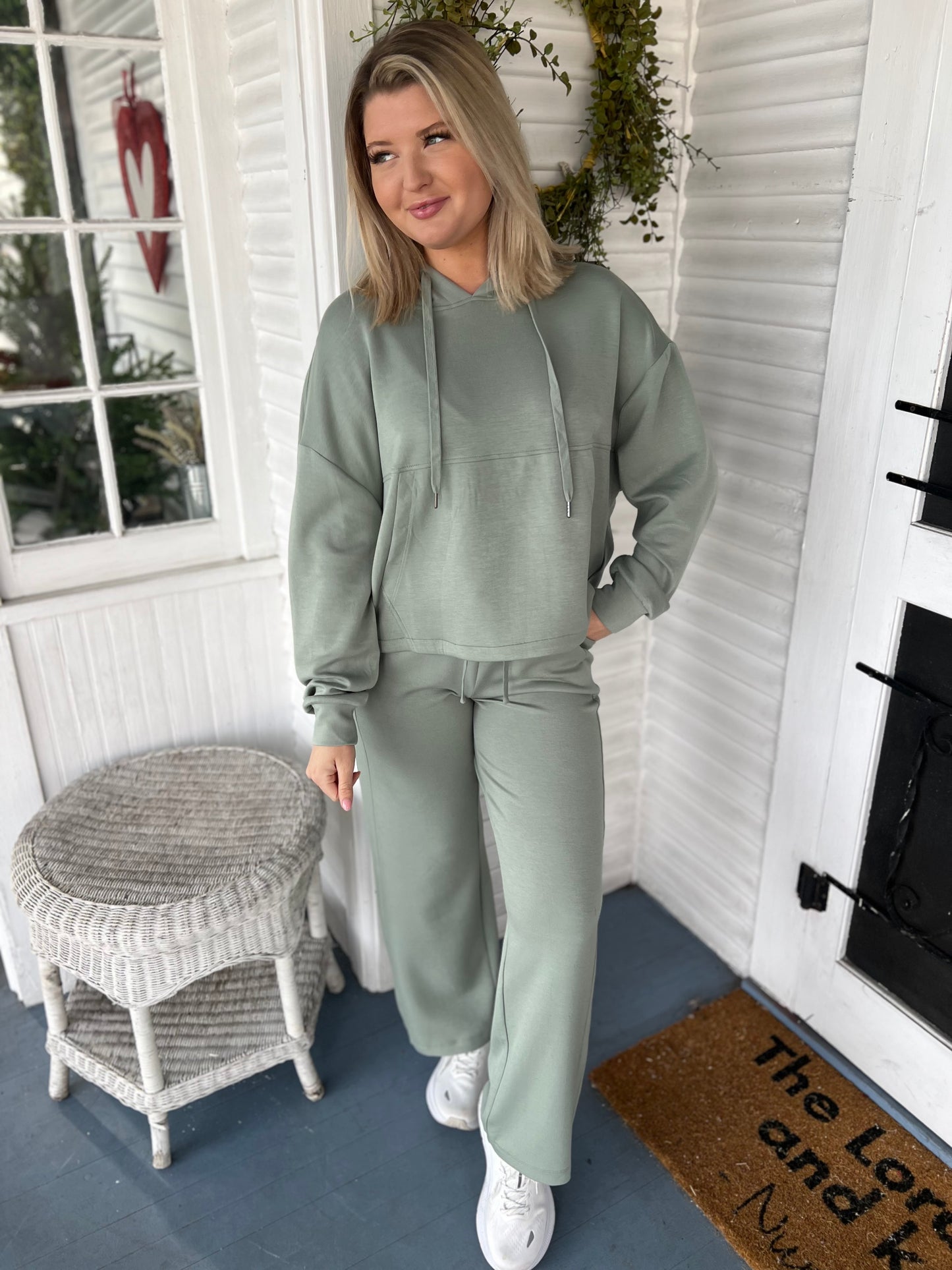 Elastic Waist Scuba Pants