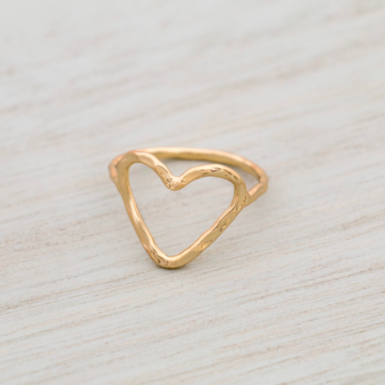 Amore Ring