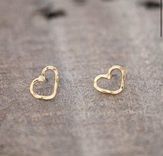 Amore Studs