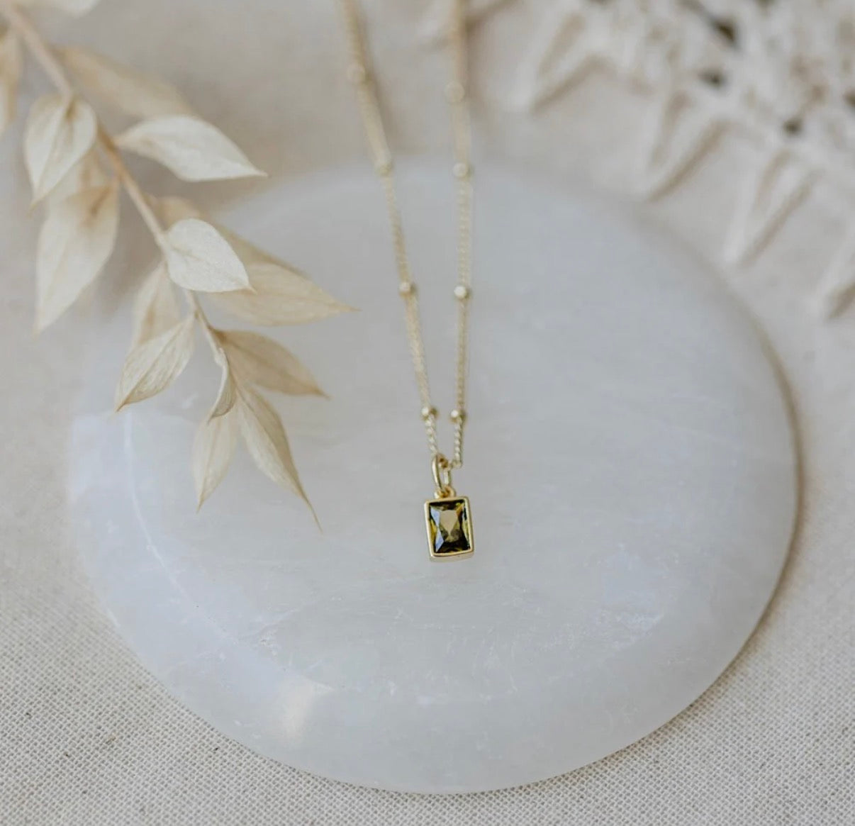 Glim Necklace