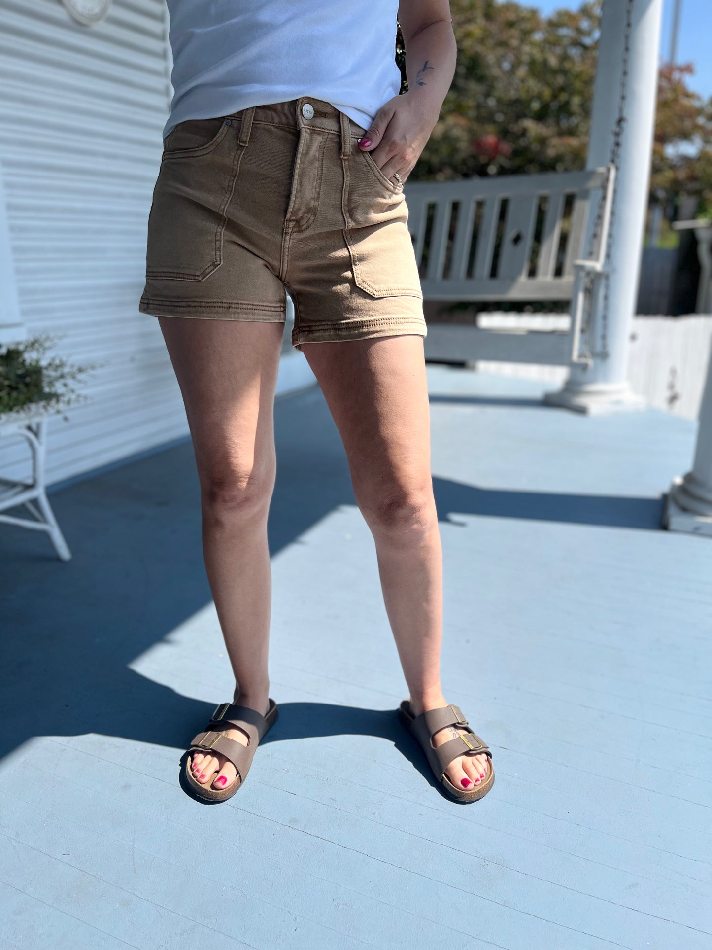 Mid Rise Front Patch Camel Denim Shorts