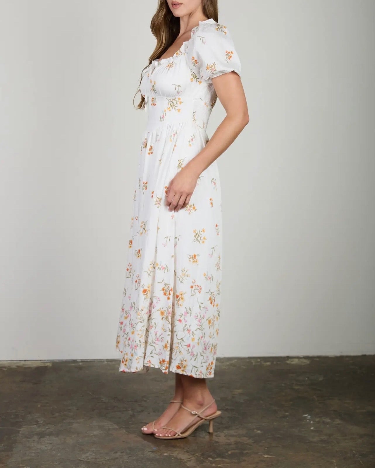 Falling Floral Puff Sleeve Corset Midi