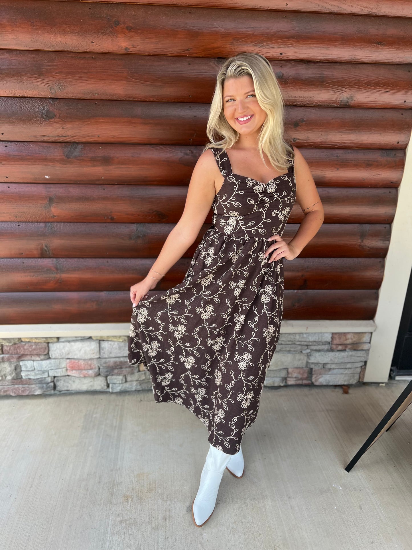 Embroidered Floral Sweetheart Midi