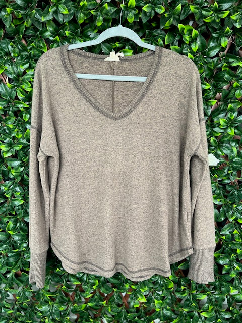 Black/Tan Vneck Sweater