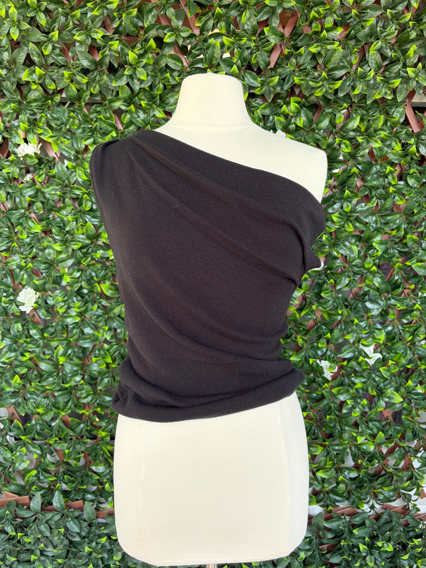 Asymmetric One Shoulder Top
