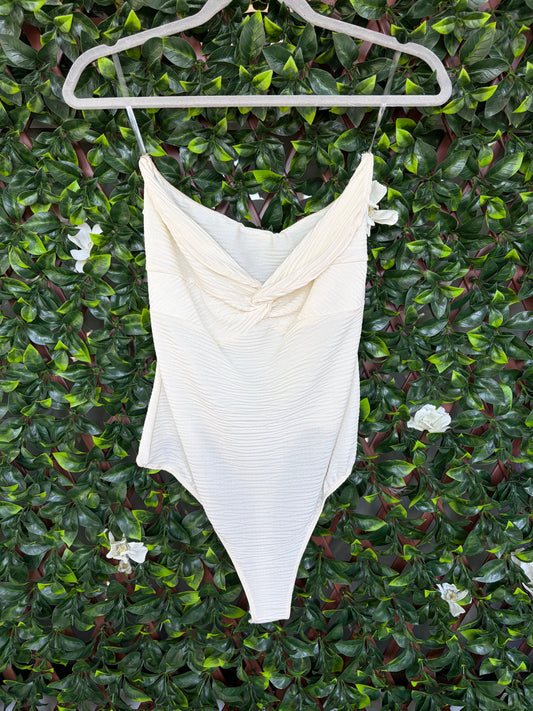 Strapless Textured Twist Front Bodysuit