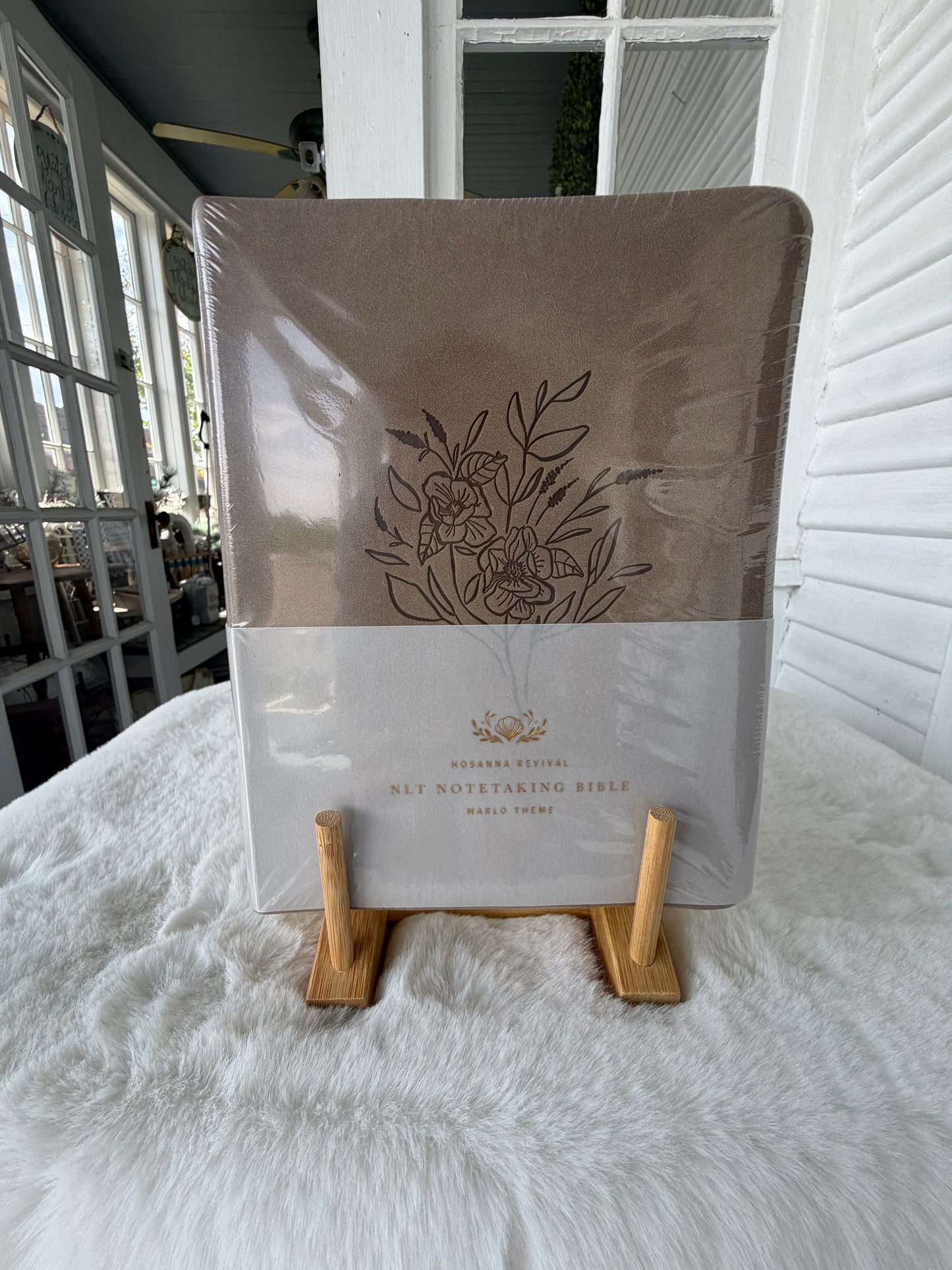 NLT Notetaking Bible - Marlo Theme