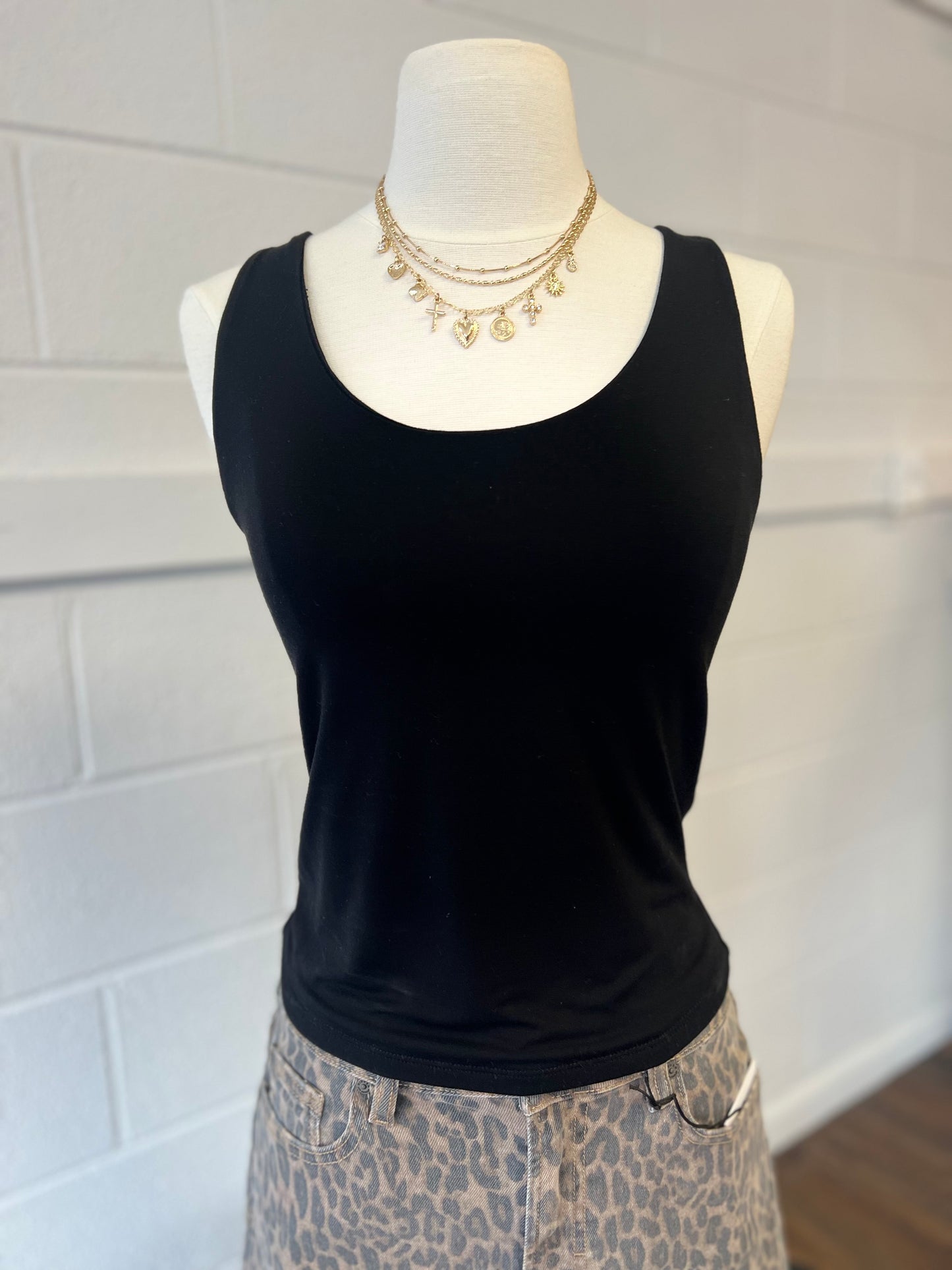Scoop Neck Tank
