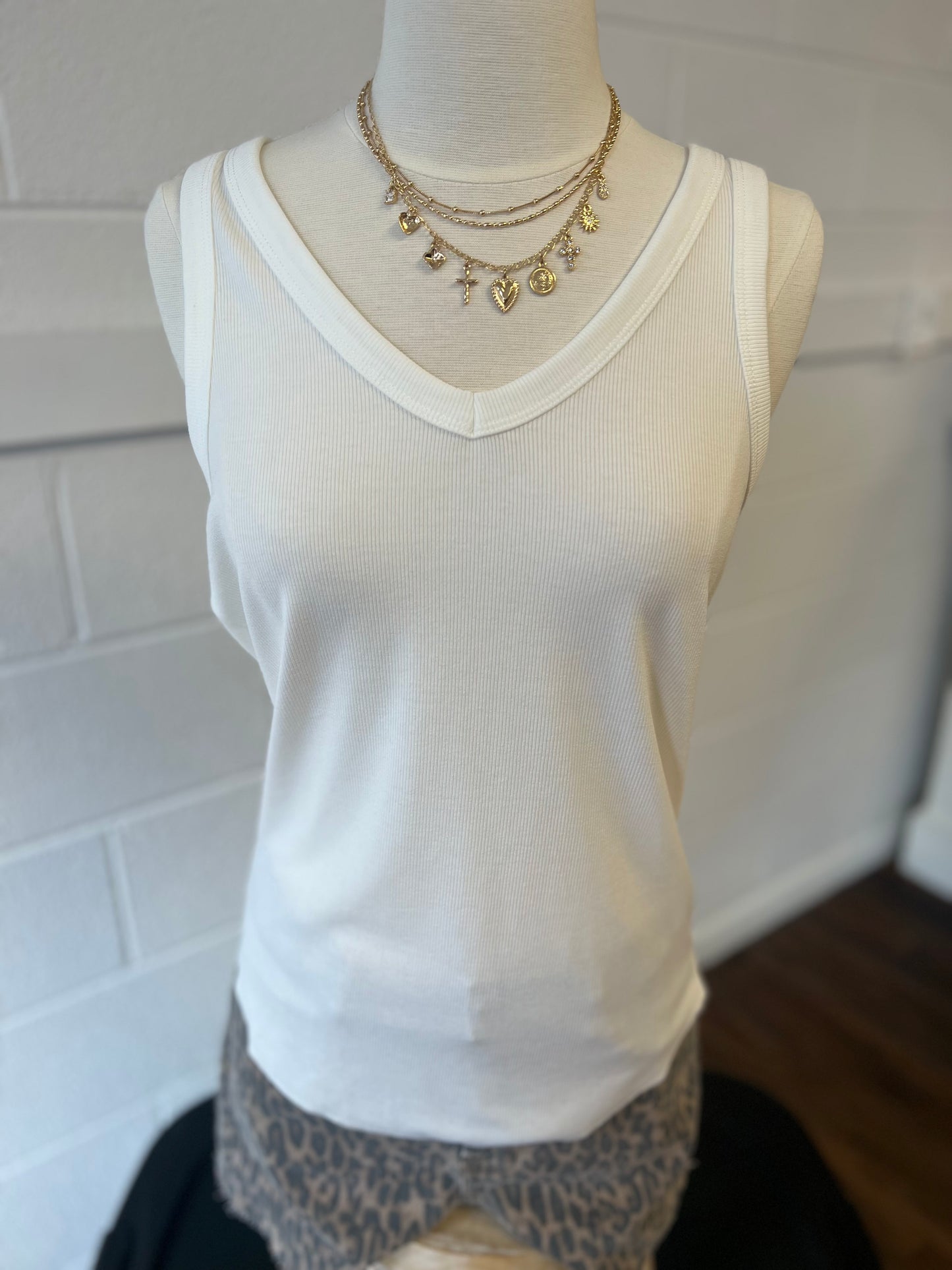 Ribbed Vneck Layering Tank