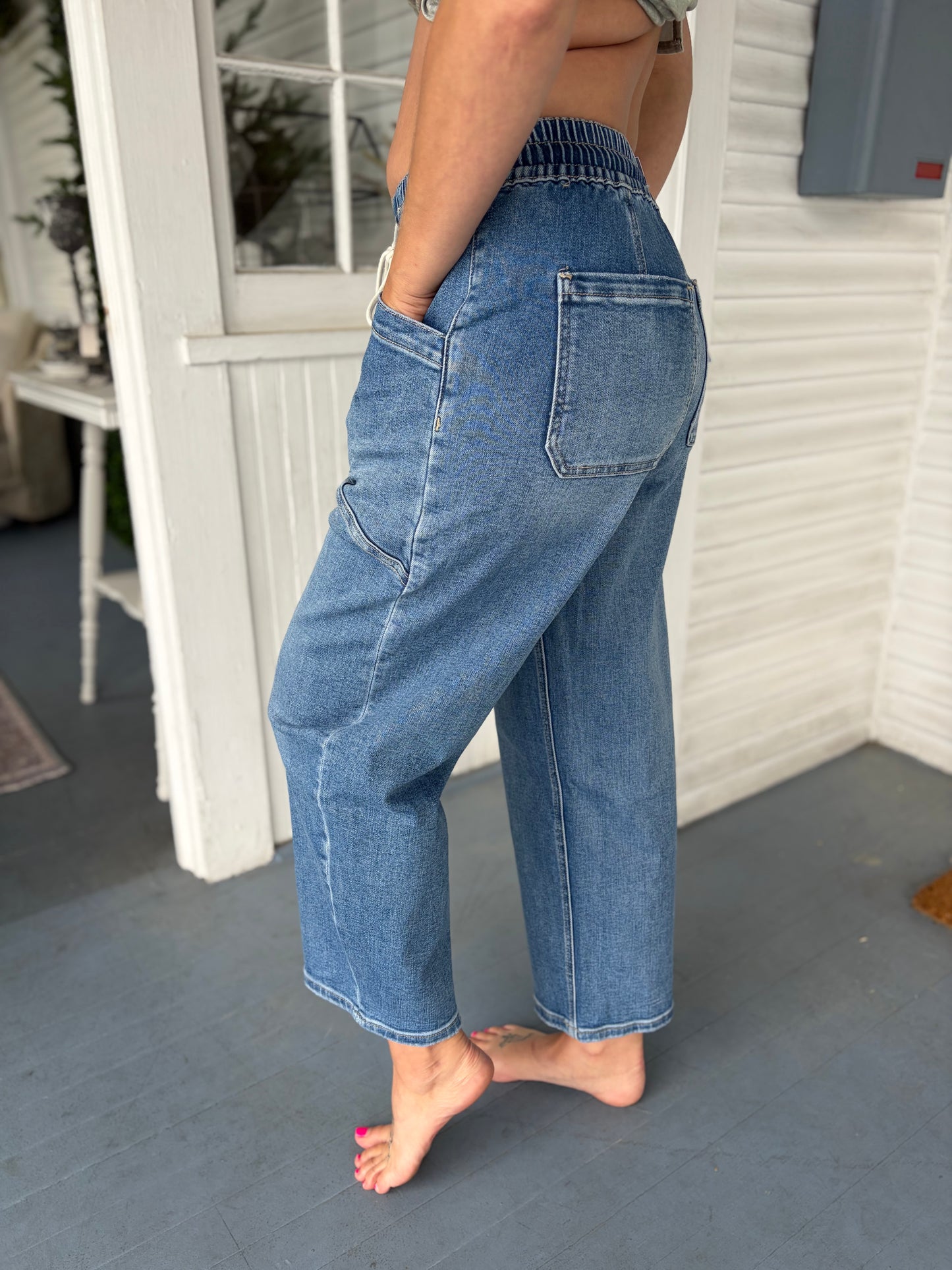 HR Drawstring Wide Barrel Jean