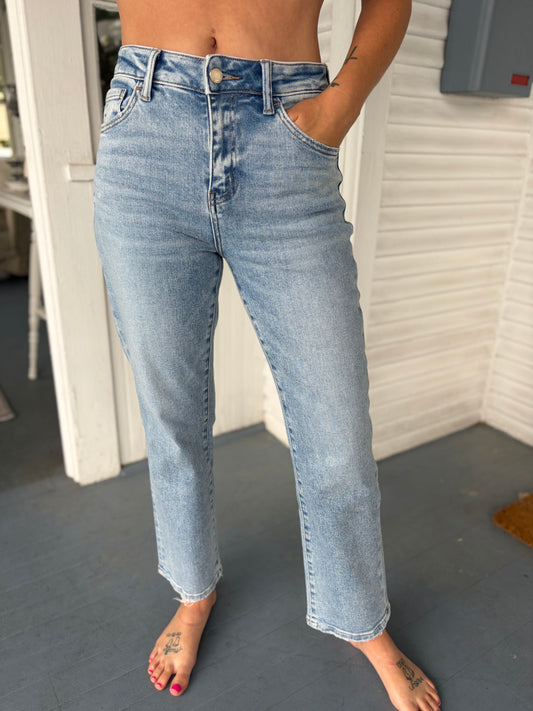 HR Straight Jeans