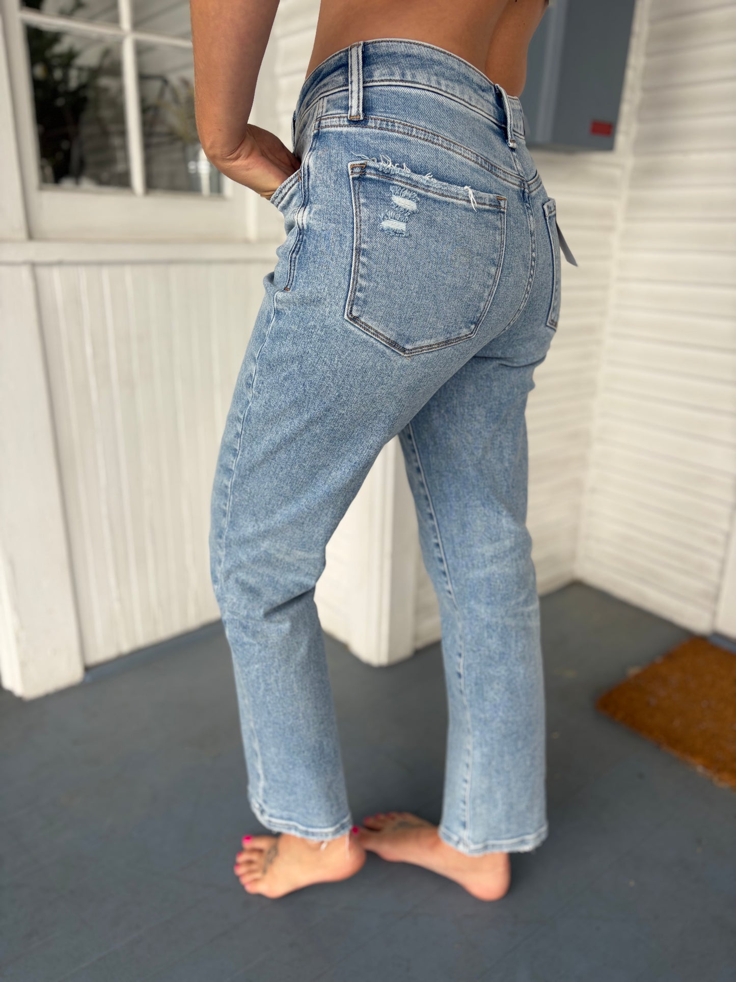 HR Straight Jeans