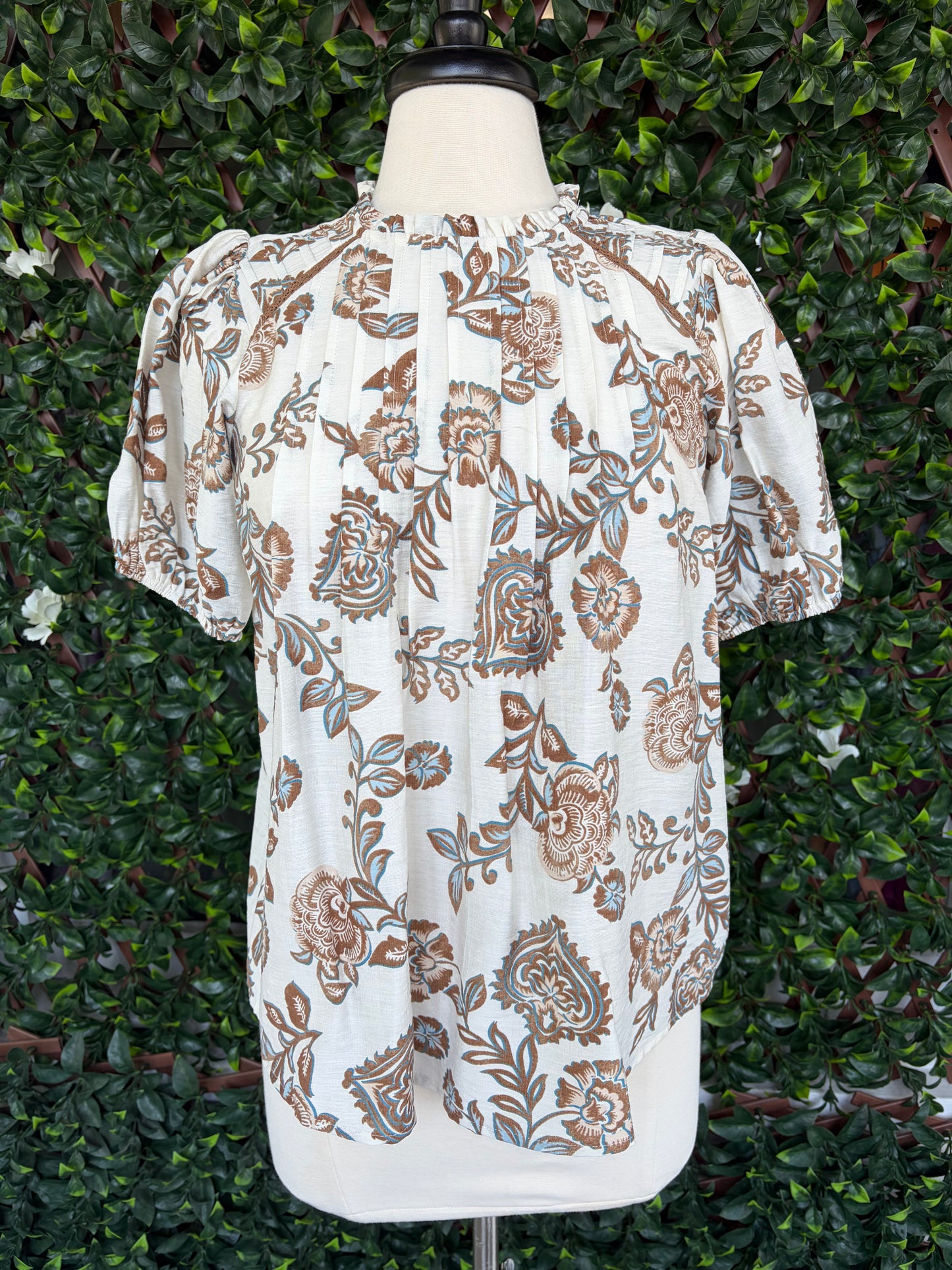 Floral Puff Sleeve Pleated Top