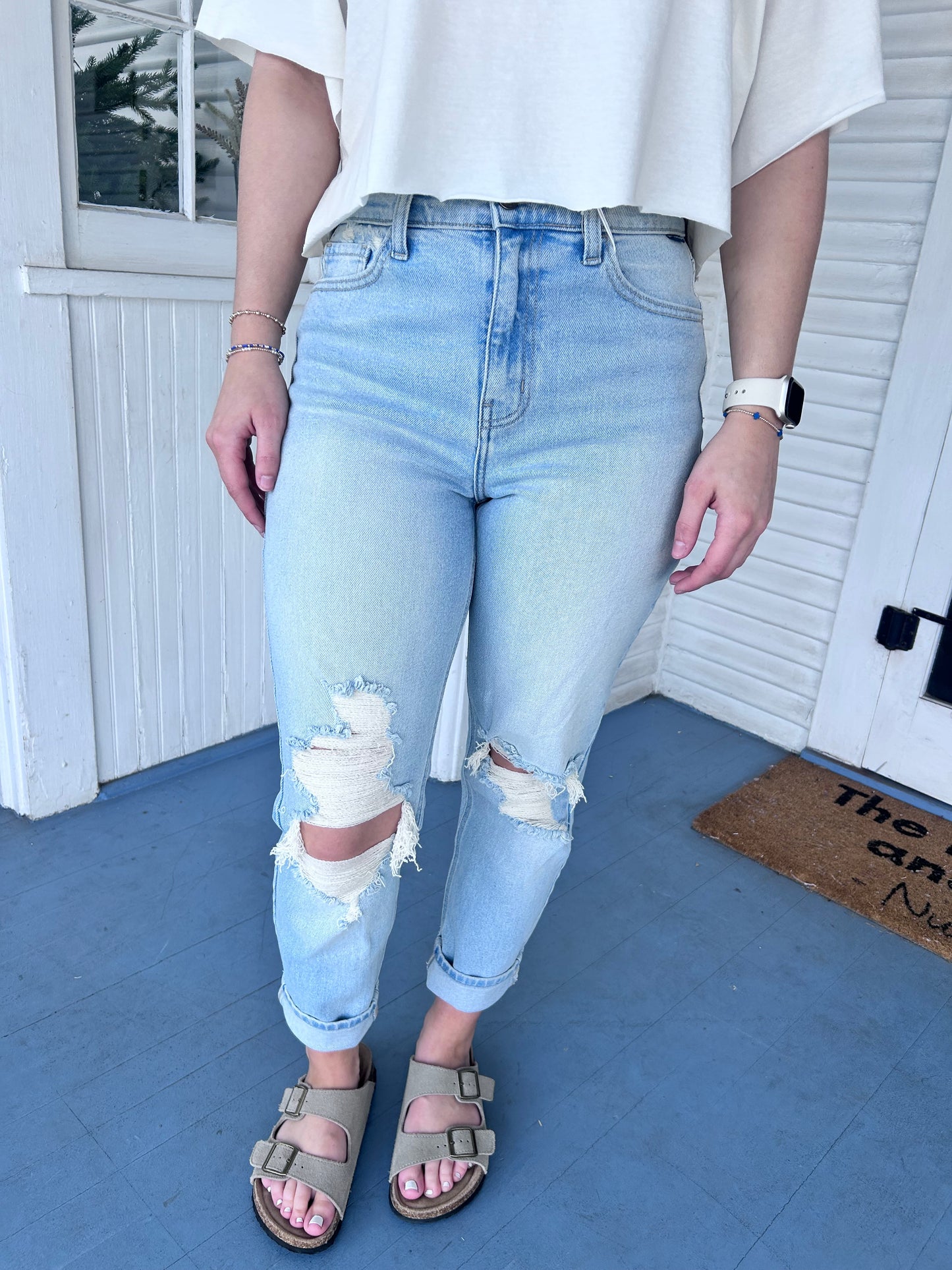 High Rise Mom Jean