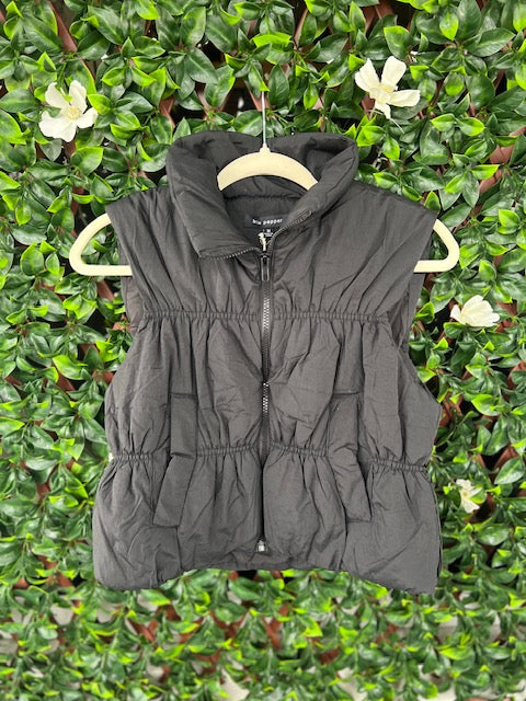 Cropped Puffer Vest