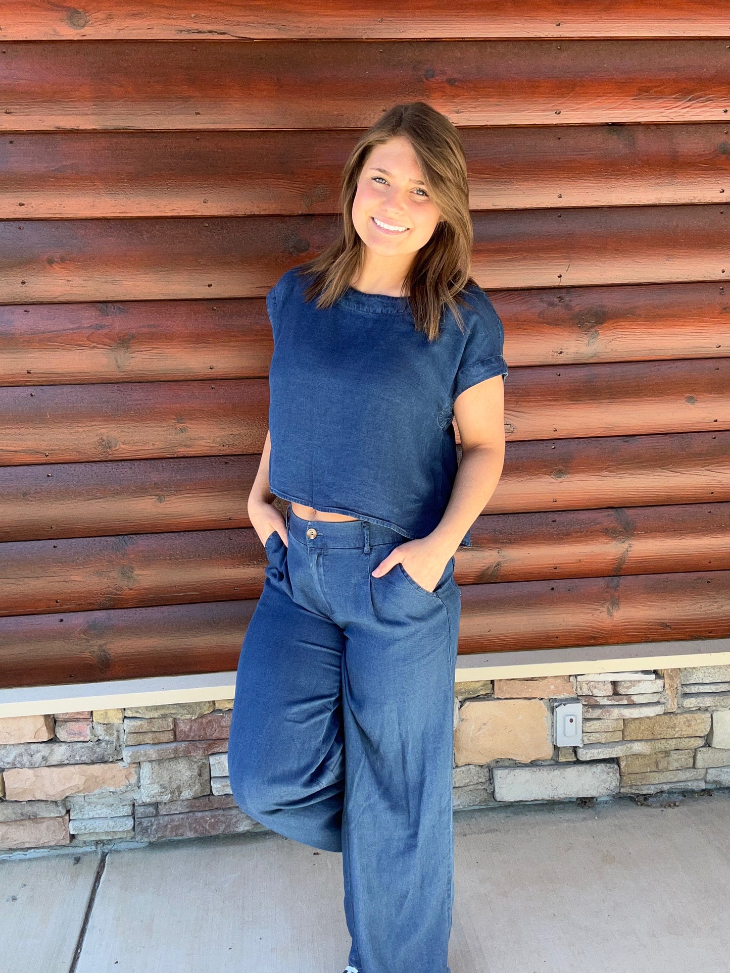 Dark Chambray SS Back Button Top